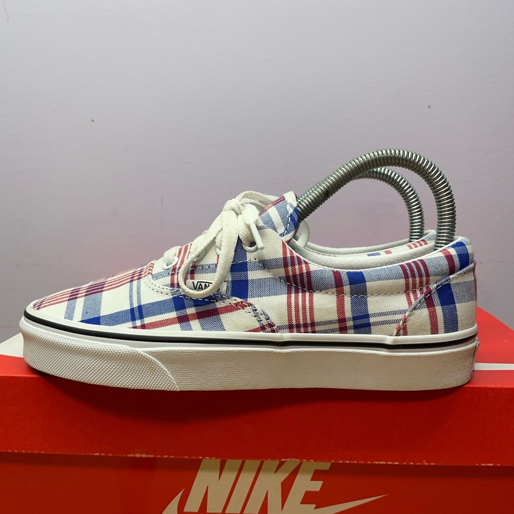 Vans authentic